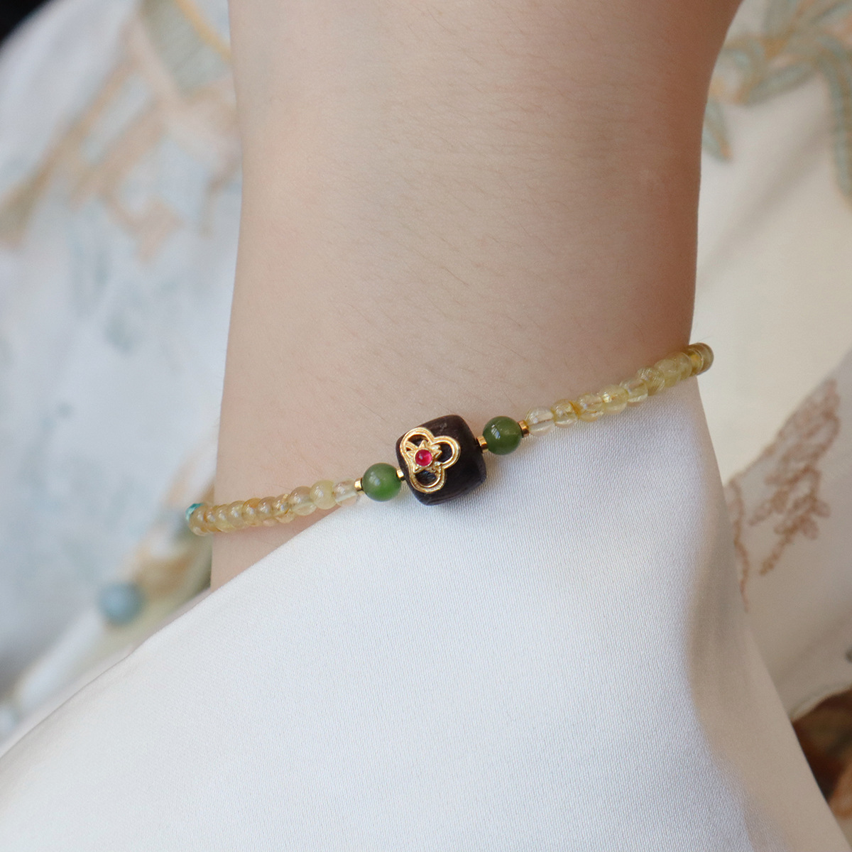 Natural Peridot & Golden Rutilated Quartz Layered Bracelet For Women_voghion.com
