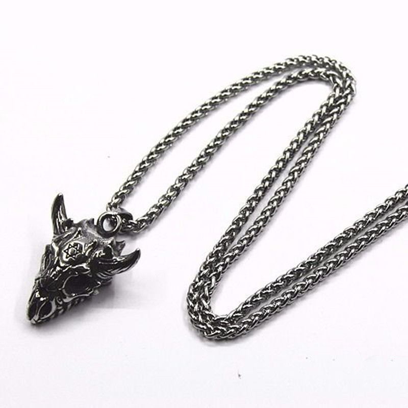 Six pointed Star Dinosaur Skull Mask Pendant Men's Necklace Personalized Trendy Student Sweater Chain Hip Hop_voghion.com