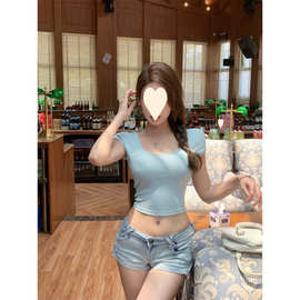 基础款正肩u领短袖t恤女2026夏季新款露锁骨大领收腰显瘦紧身上衣