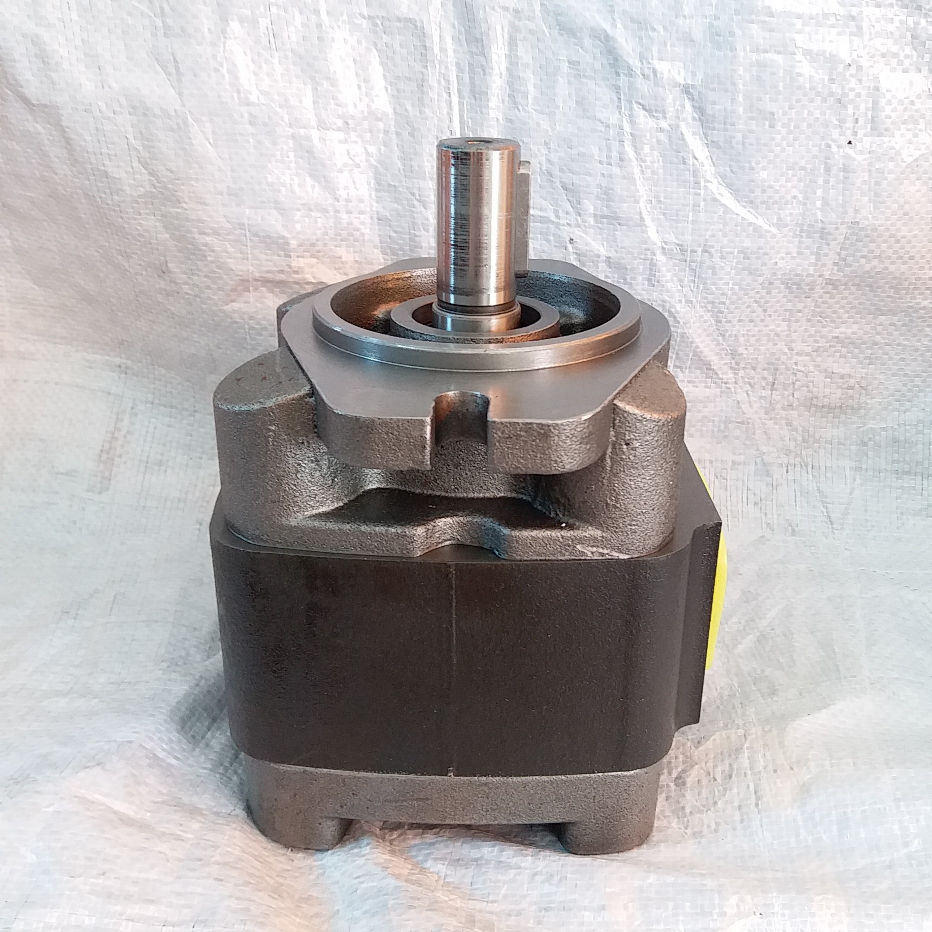 ����PANKE���ֱ�PV4-40-01A01FRҺѹ�� �����ϳ��ֱ��ֻ� ������