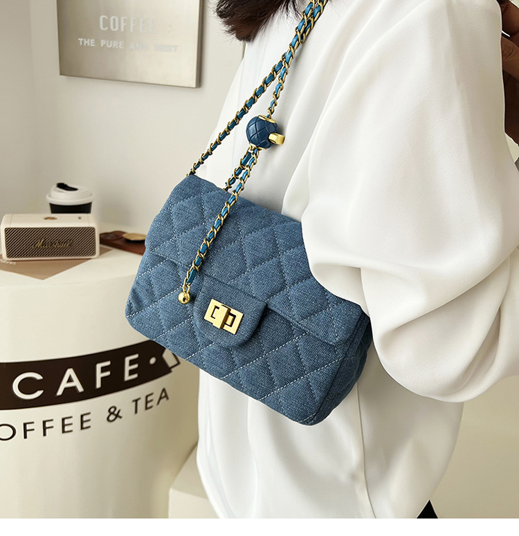 Denim Golden Ball Chain Small Bag Women's Autumn And Winter Popular Messenger Bag display picture 2