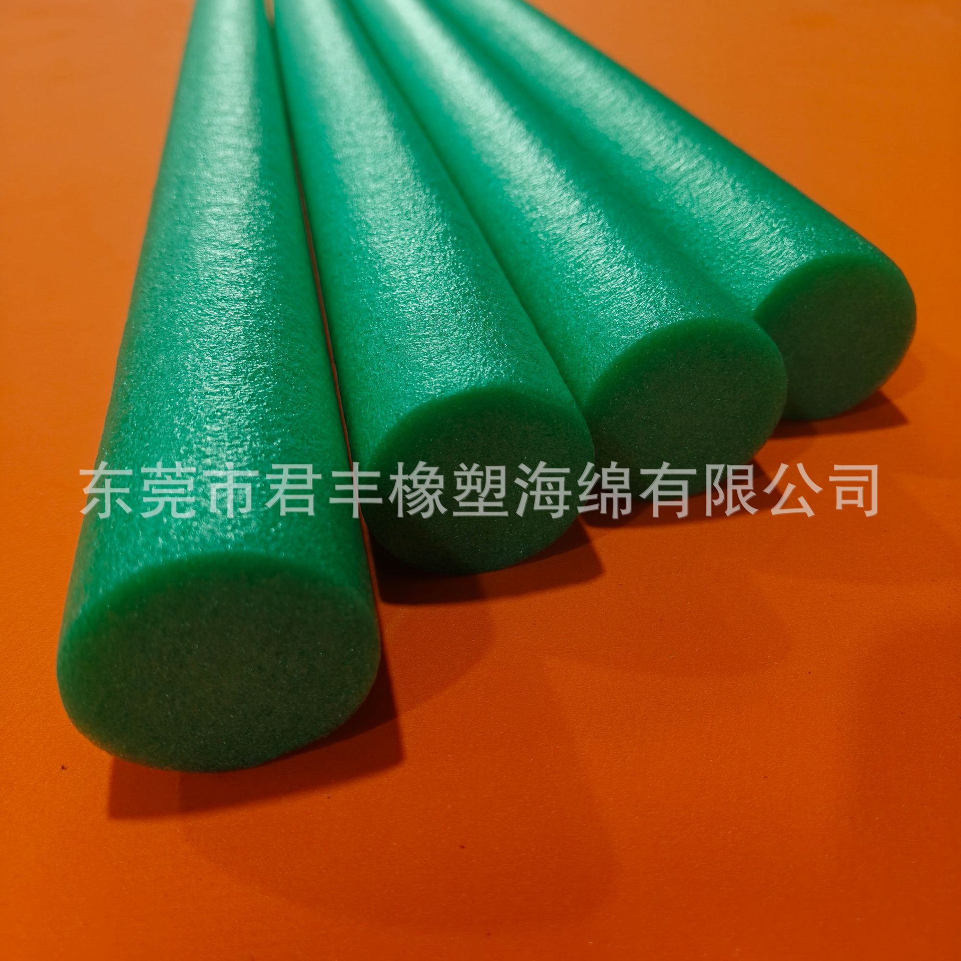 婚庆节日插花棒实心圆形珍珠棒泡沫棒幕墙填缝彩色浮力棒游戏棒