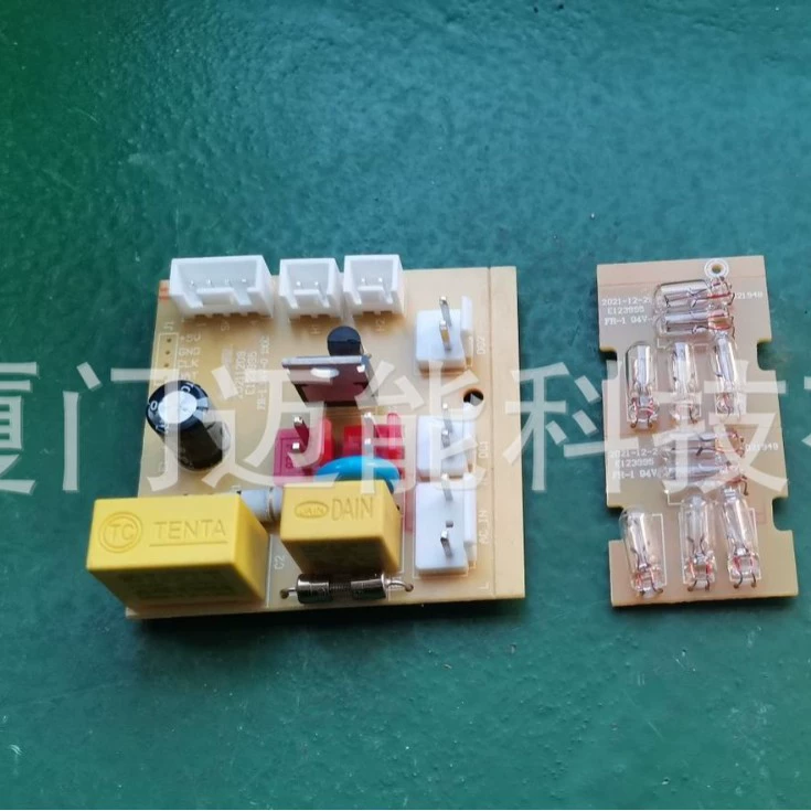 C- 900 два электрических молотка с нагревом нарезания резьбы