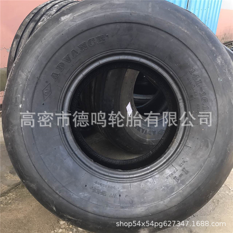 Suministro cortacésped neumático 14L-16.1 maquinaria agrícola neumático