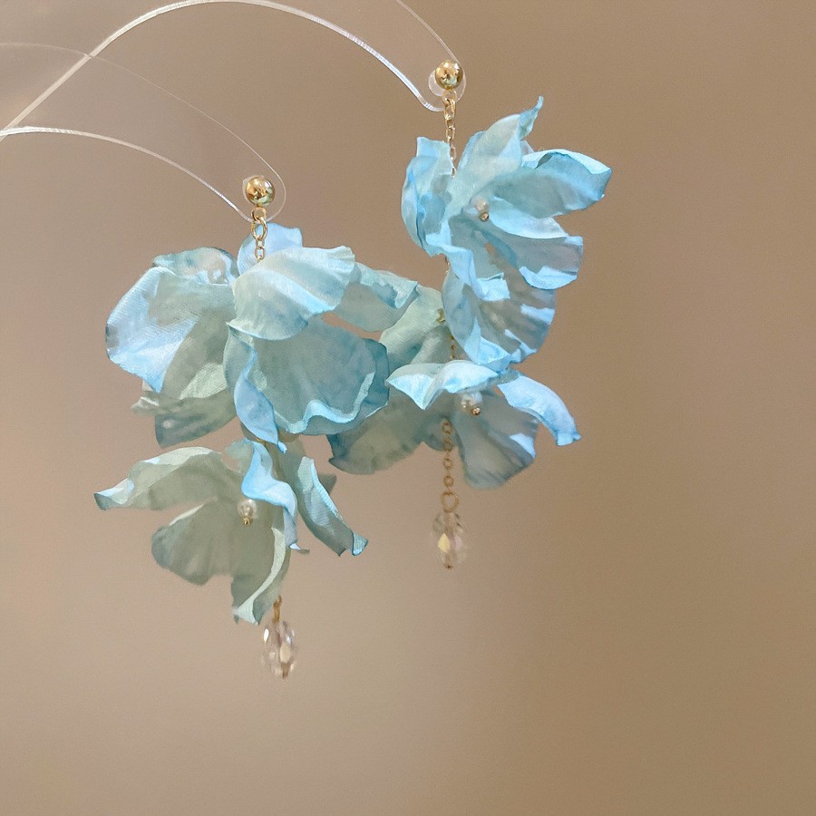 Pendientes de borla de flores de gasa de aguja de plata Pendientes de dopamina de bosque dulce Pendientes de todo fósforo de tendencia de nicho Mujeres al por mayor