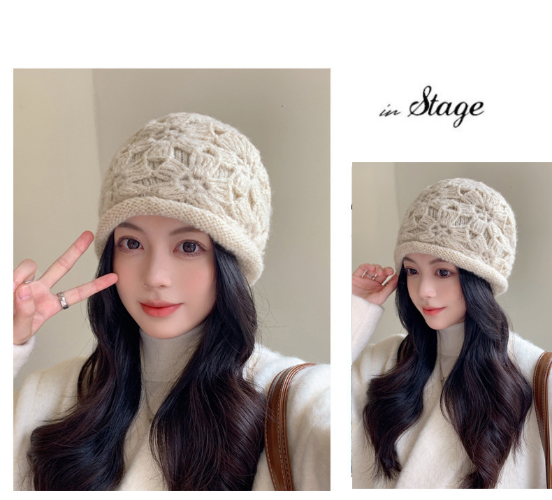 Women's Elegant Basic Lady Flower Ear Warap Wool Cap display picture 7