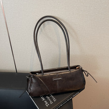 �羳���s�͹�С��Ҹ�°���Ů2025�¿�r������ͨ�ڰ����s��������