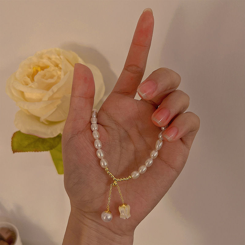 Small design bracelet pearl