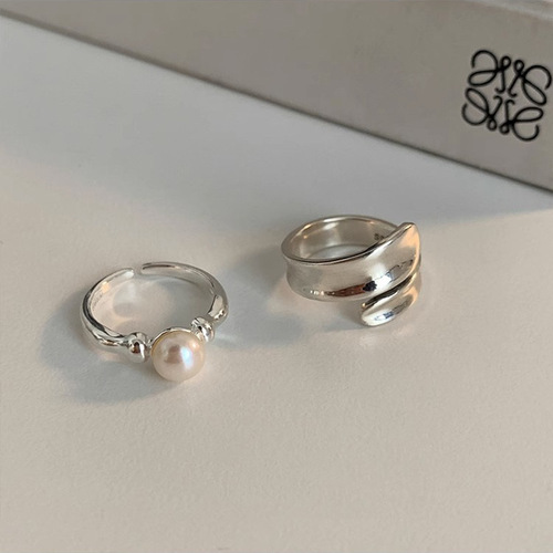 Korean style ring that does not fade, light luxury niche design pearl ring for women, personalized cross index finger, fashionable, simple and versatile