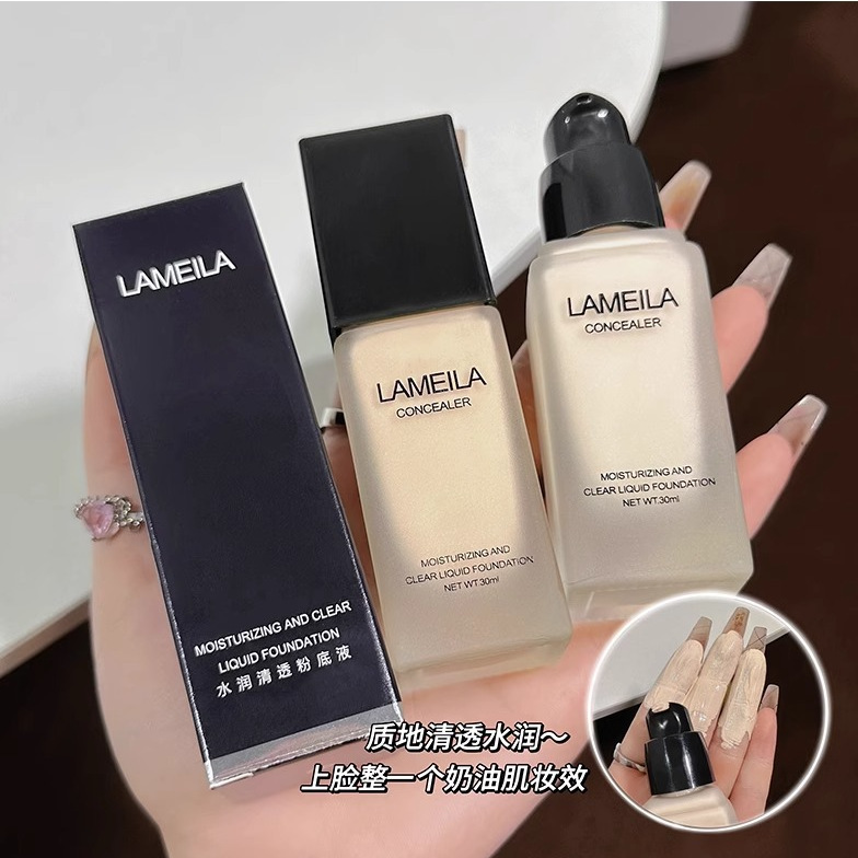 Transparent moisturizing foundation