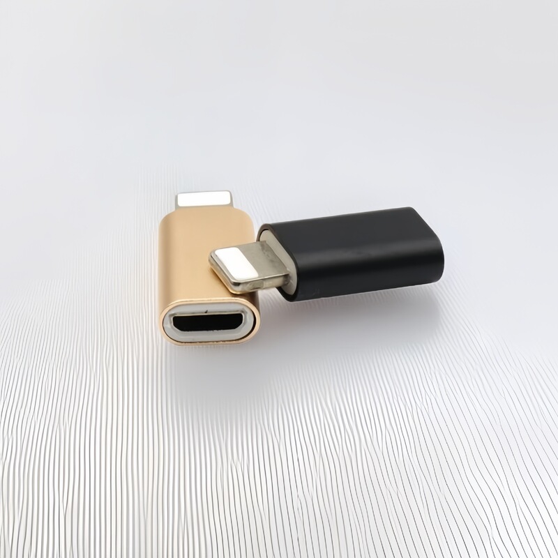 Micro USB Female to Apple Lightning Male Adapter Suitable for iPhone Phone Charging Adapter