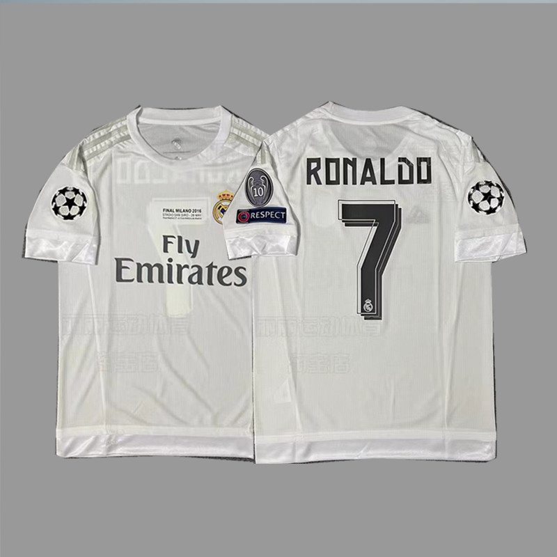 サッカーユニフォーム、チャンピオンズリーグの歴史、チャンピオンズチームのホームとアウェイのユニフォーム、ジダン、ベッカム、ロナウド、メッシのユニフォーム|undefined