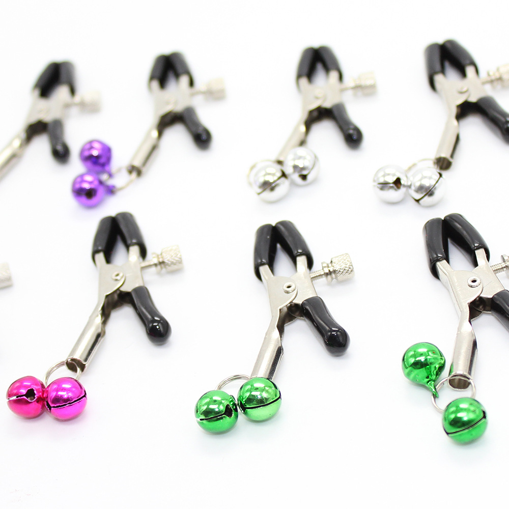 Productos para adultos Coqueteo Juguetes sexuales alternativos Clips para senos sexuales Dos campanas Clips para senos Clips para senos de metal Clavos para senos SM
