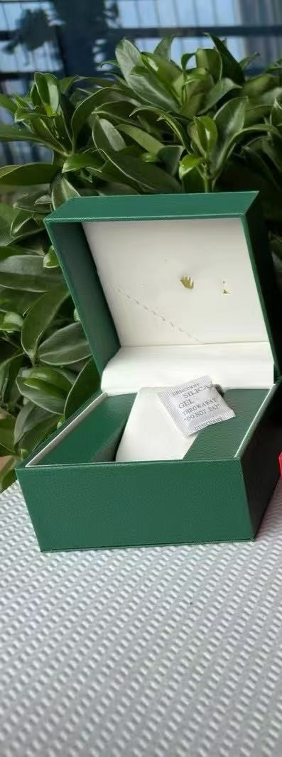 Pu Leather Watch Box, Small Leather Box, Ready-Made Watch Packaging Box, Flip-Top Packaging Watch Box