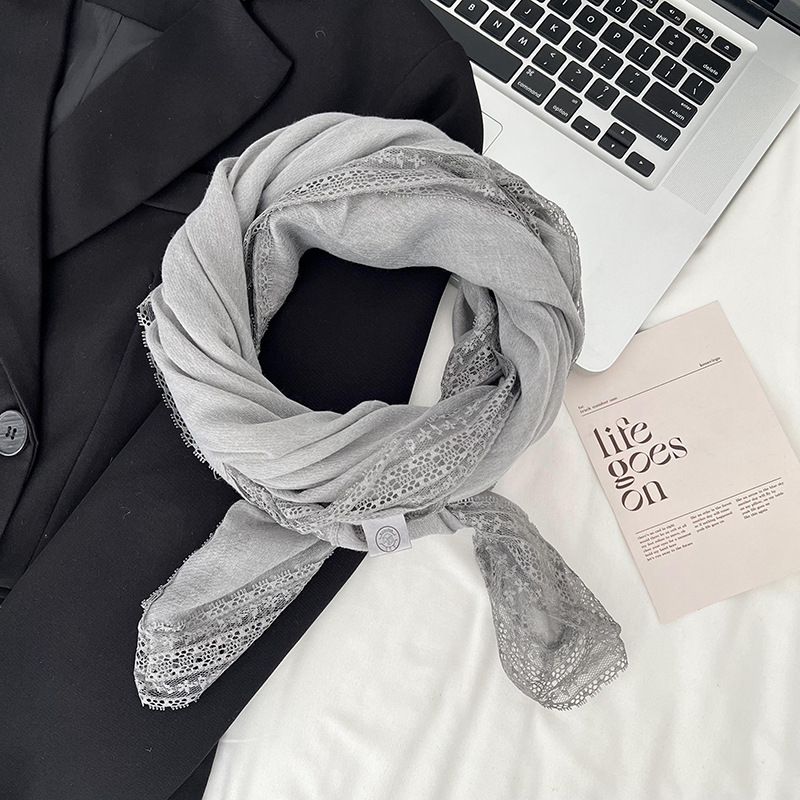 Bufandas de seda cuadrada alta sensación de moda literatura y lino de algodón retro de alta calidad bufandas multifuncionales bufandas de seda al por mayor