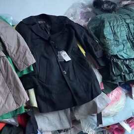 清仓处理尾货标摆摊实体店直播货源地摊货批发衣服论斤称大码女装