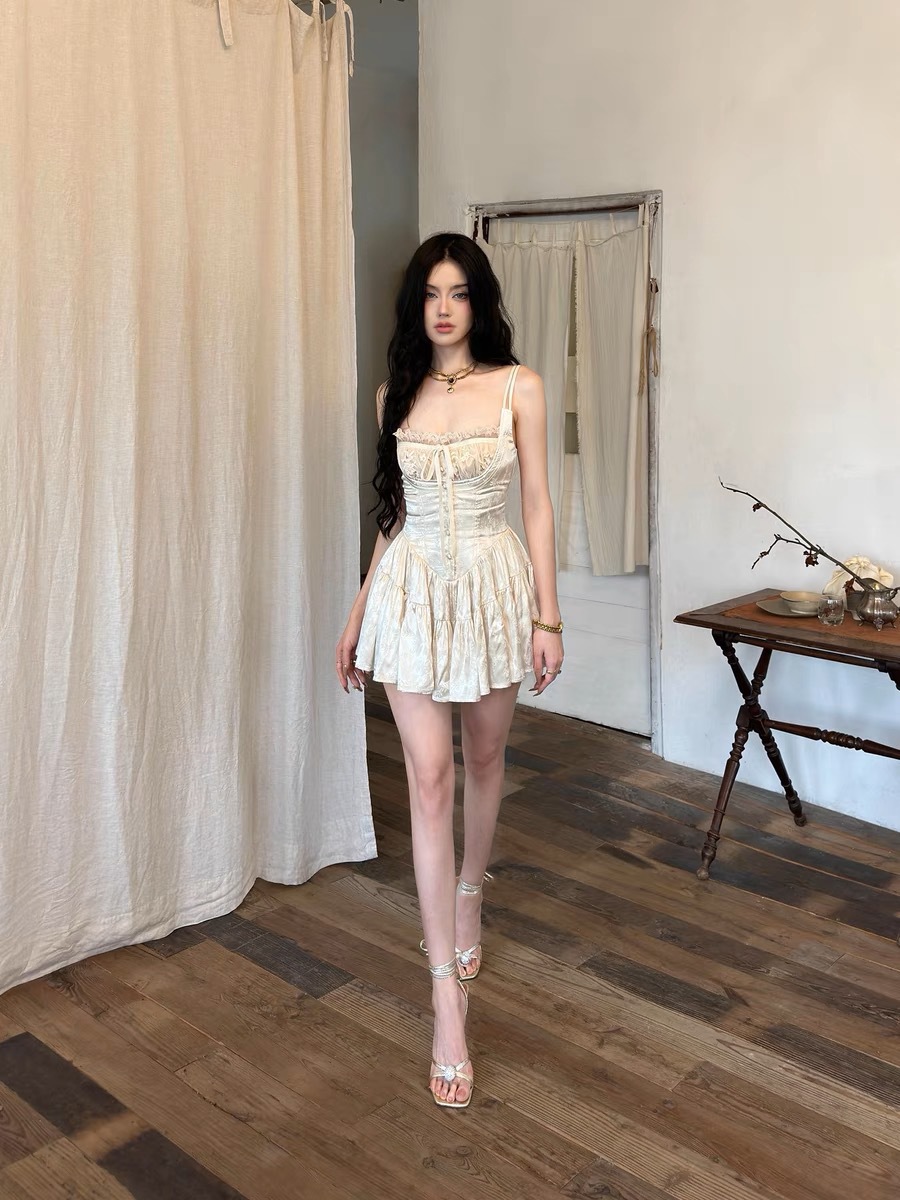 HOUZHOU Dress Image 1