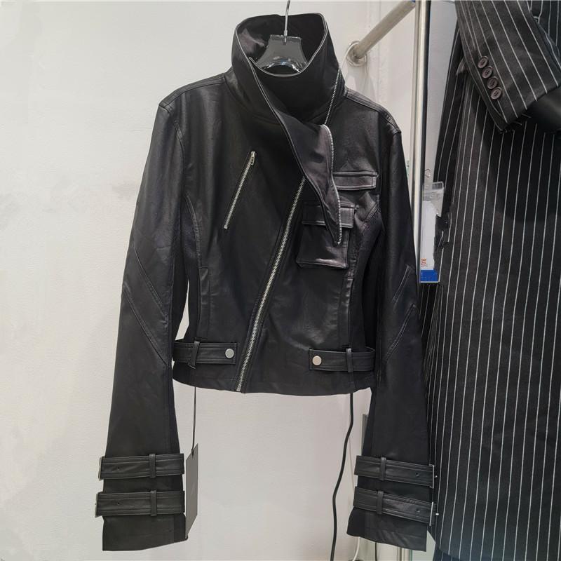 2025 otoño nuevo estilo de moda de collar vertical con cremallera empalme de punto de mujer delgada y delgada chaqueta de motocicleta