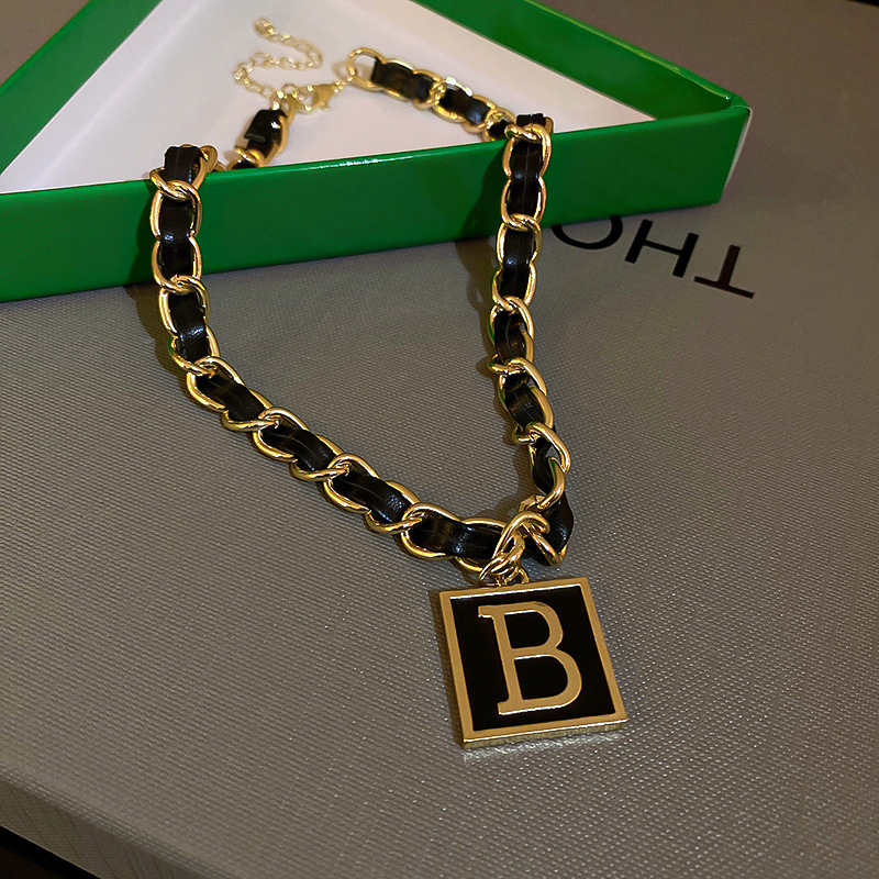 Fashion Heart Shape Pu Leather Handmade Womenu0027S Pendant Necklace 1 Piece