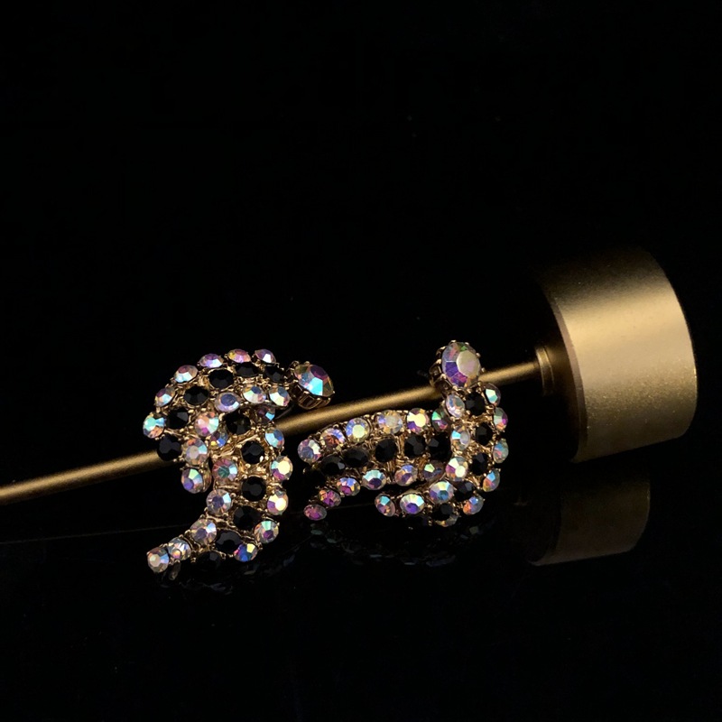 Stylish Vintage Necklace Earrings Set Multi-strand Chain Trimmed with Diamonds Knotted Tassel Sweater Chain Stud Earrings_voghion.com