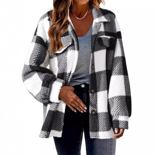 Women's Autumn/Winter Pocket-Featured Plaid Lamb Wool Cardigan with Knob Buttons and Fleece Outerwear