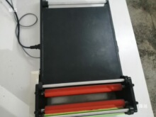 自动覆膜机台式带脚踏功能手机镜片玻璃盖板贴膜小型桌面式双面