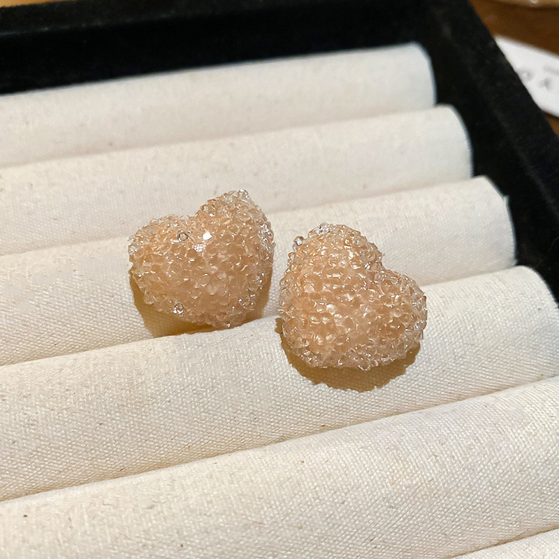 Pendientes de perlas asimétricas con cuernos de diamantes súper parpadeantes de plata Pendientes de nicho de viento frío femenino Pendientes de lujo ligero de alta calidad