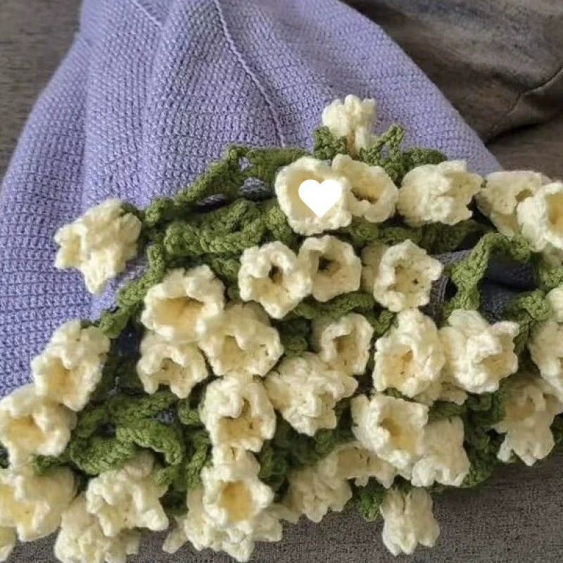 Плетеный пуховик, набор материалов, клубок пряжи, handmade, розы, букет, цветочный
