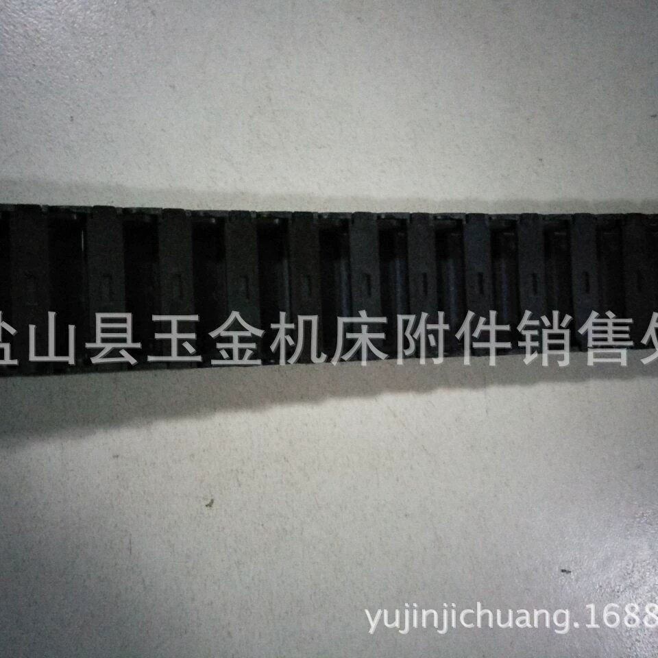 Усиленная Механическая небольшая полузакрытая пластиковая Тяговая цепь серии 10/15/20, полностью черная проволочная Тяговая нейлоновая Тяговая цепь