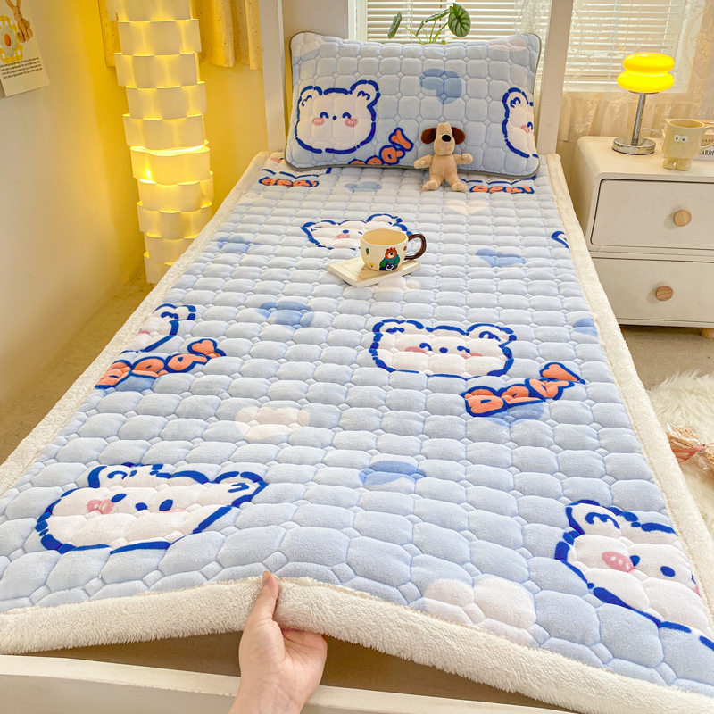 Thickened Milk Velvet Soft Mattress, Autumn and Winter Warm Mattress Pad, Lamb Velvet Student Dormitory Home Mattress