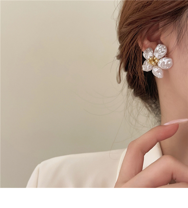 All Seasons Season 1 Pair Elegant Glam Sweet Flower Imitation Pearl Ear Studs