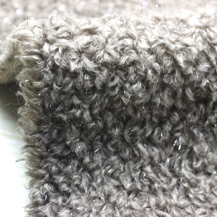 银丝仿羊绒土耳其绒纬编羊羔毛喷花绒布阿尔泰迪绒银丝仿羊绒布料