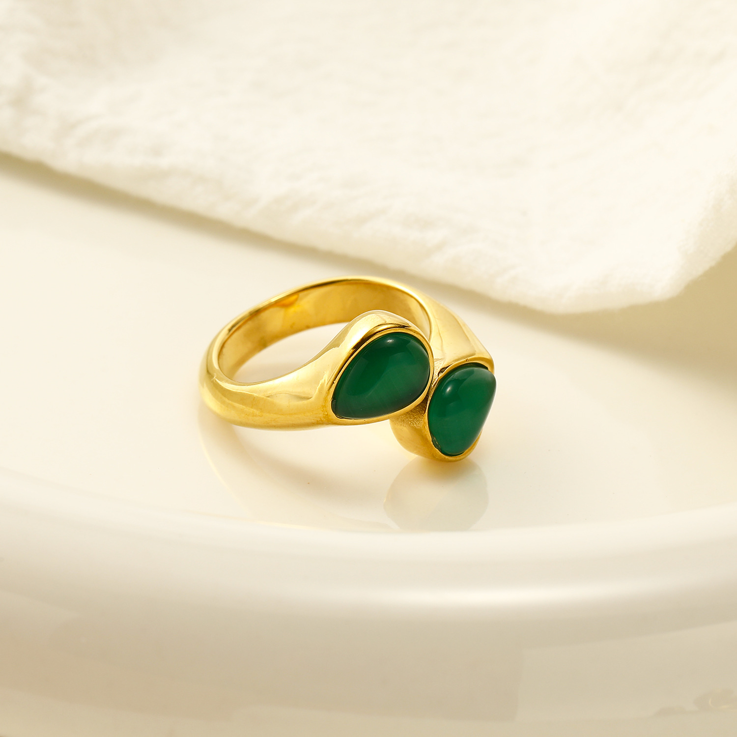 8g Weight Malachite, December Birthstone Turquoise, Cat's Eye Stone Inlay Material Rings Classification 1 Piece Quantity Banquet, Party Occasion Titanium Steel Material Geometric Pattern Women's Gender Plating, Inlay Design Elegant, Retro Style Elegant Retro Geometric Titanium Steel Malachite December Birthstone Turquoise Cat's Eye Stone Rings In Bulk 8