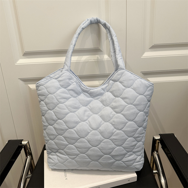 Bolsa de hombro ocio coreana de gran capacidad 2025, nueva moda, bolso de brazo, bolso de viaje simple para estudiantes.