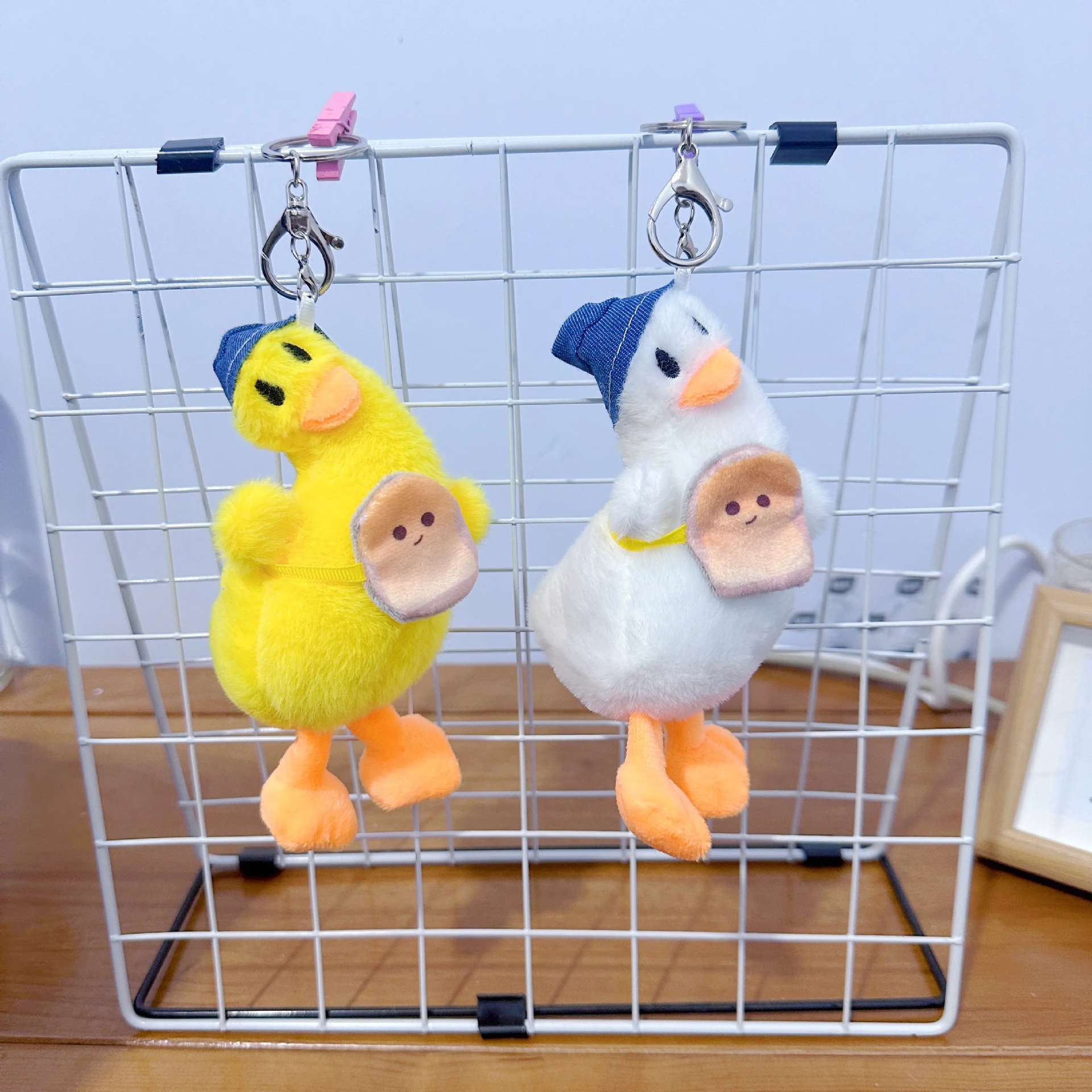 Cuatro pulgadas muñeca de peluche pequeño colgante muñeca llavero muñeca mochila colgante juguete de peluche regalo
