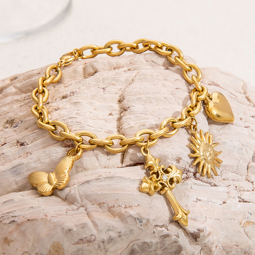 PVD Coated Gold Plating Process Real Gold Plated Plating Material PVD Coated Real Gold Plated Cross Moon Heart Shape 304 Stainless Steel Modern Style Classic Waterproof Non Tarnish Bracelets