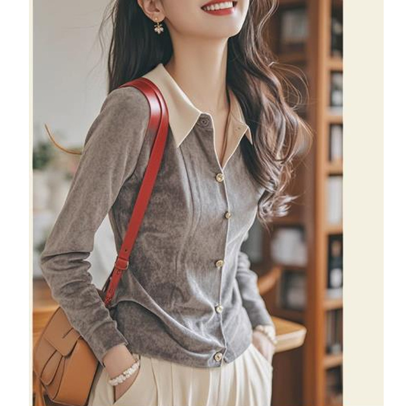 올해 인기있는 아름다운 작은 셔츠 독특한 세련된 외국 스타일의 나이 감소 탑 라이트 잘 익은 프랑스 회색 벨벳 셔츠 가을