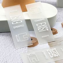 厂家直销透明pvc皮标高端服饰箱包滴塑软胶商标来样