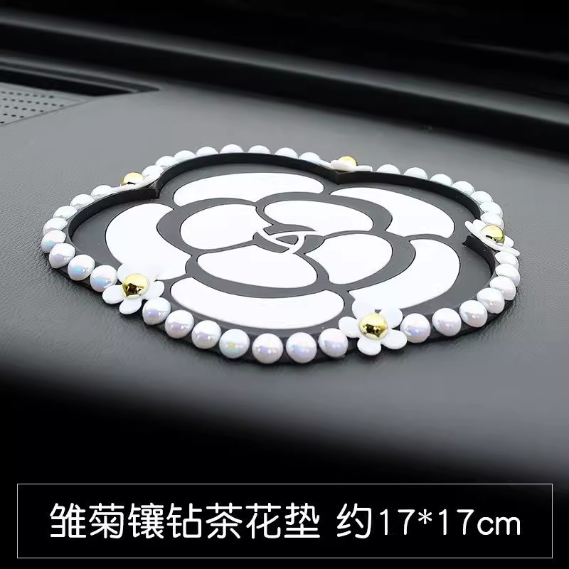 Pearl Camellia car anti-slip mat car car silicone high temperature resistant car ornaments anti-slip mat perfume mat