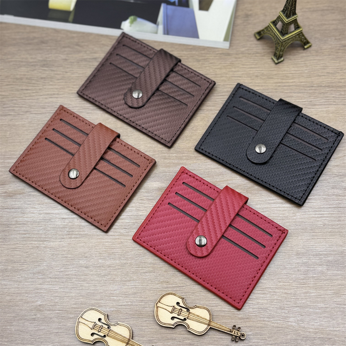 Nuevos productos transfronterizos bolsas de tarjetas de carbono, cuero PU ultra delgado mini exquisito gran capacidad bolsa de cambio Amazon venta caliente