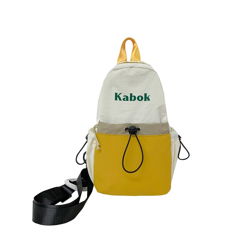 Nuevo bolso de pecho de pareja de moda para hombres y mujeres, bolso de hombro antisalpicaduras de color de contraste simple, bolso de mensajero fresco pequeño casual