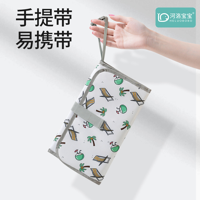 새로운 아기 기저귀 패드, 휴대용 프린트 접이식 패셔너블한 엄마 가방, 로고가 인쇄된 가벼운 엄마와 아기 가방