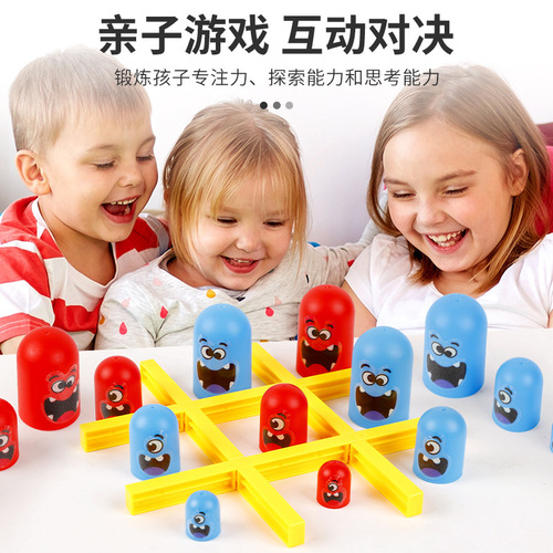 Cross-border fun tic-tac-toe eating small three-cup rooster in succession children's board game strategy parent-child interactive toys