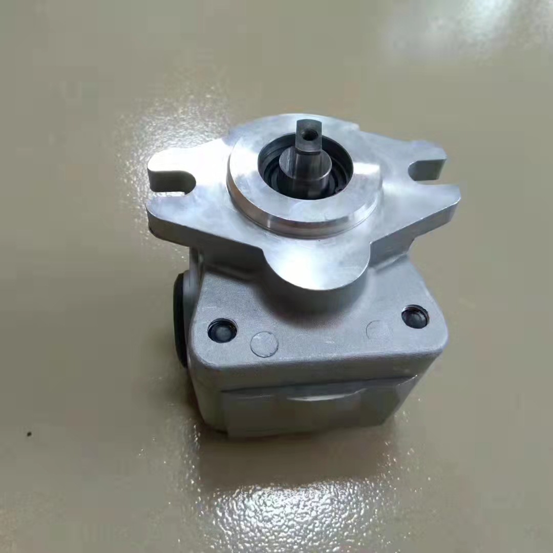 适用卡特312V1/320V2/312B齿轮泵 先导泵 尾泵 低压泵