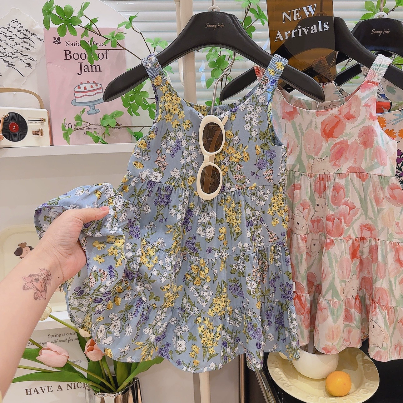 Children's thin small summer slip dress