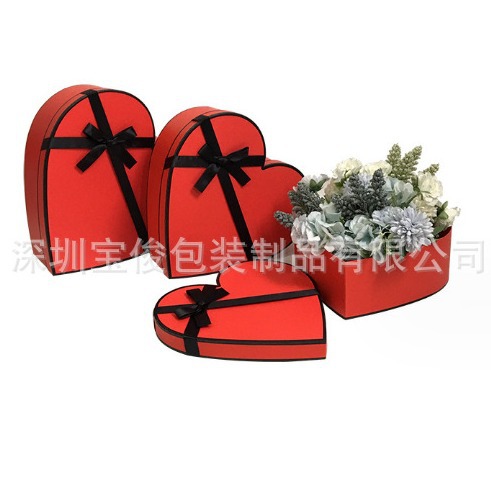 Fabricante caja en forma de corazón de color caja de forma especial caja cuadrada de cartón caja hexagonal caja pentagonal embalaje de regalo