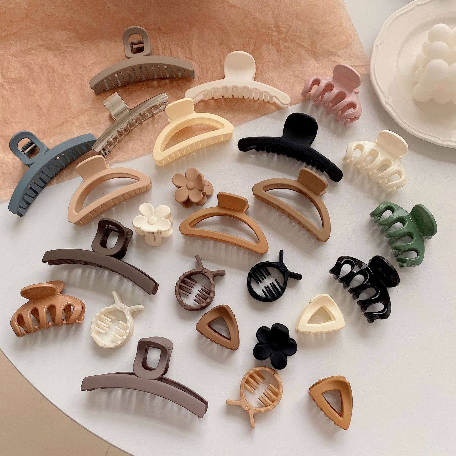 2023 New Korean Claw Hairpin for Women, Elegant Updo, Shark Claw Hairpin, What Size Hair Clip Headband Hairpin