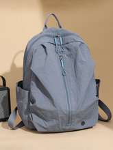 ���ˮ�������p���Ů�������е�ɽ����������������С����