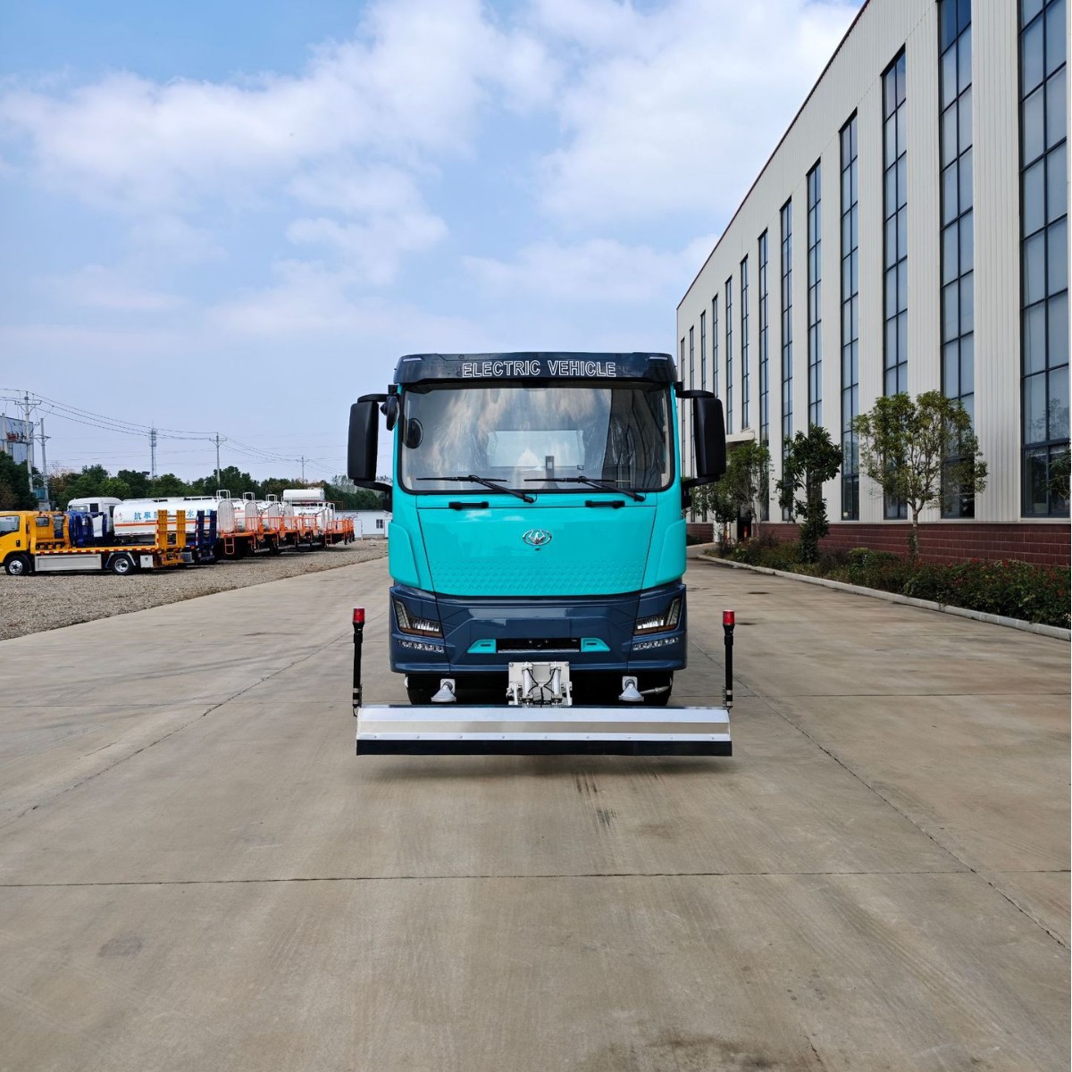 Chengli New Energy Spraying Truck 17-Cubic-Meter Pure Electric Road Water Spraying and Dust Suppression Truck for Municipal Sanitation Government Bidding