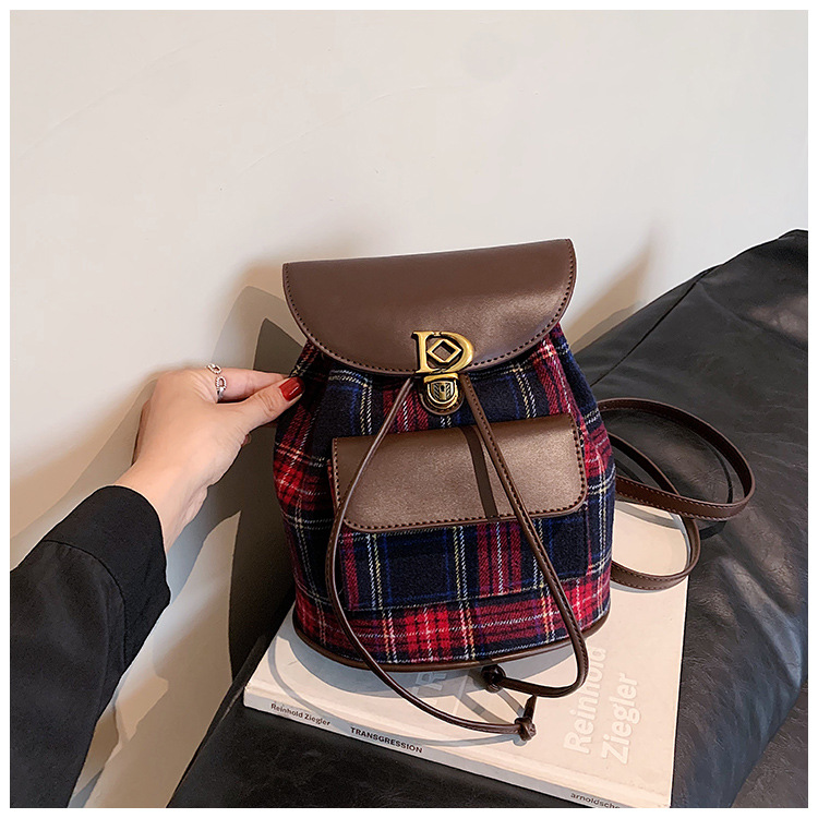 2023 New Woolen Maillard Retro Style Double Shoulder Small Package Women's Bag Single Shoulder Bag Cross Shoulder Handheld Contrast Color Bucket_voghion.com